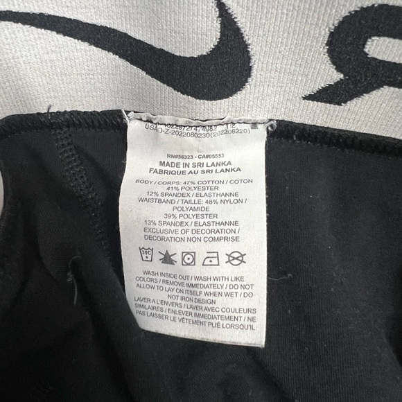 Nike Air Black Flared Leggings - Picture 6 of 6